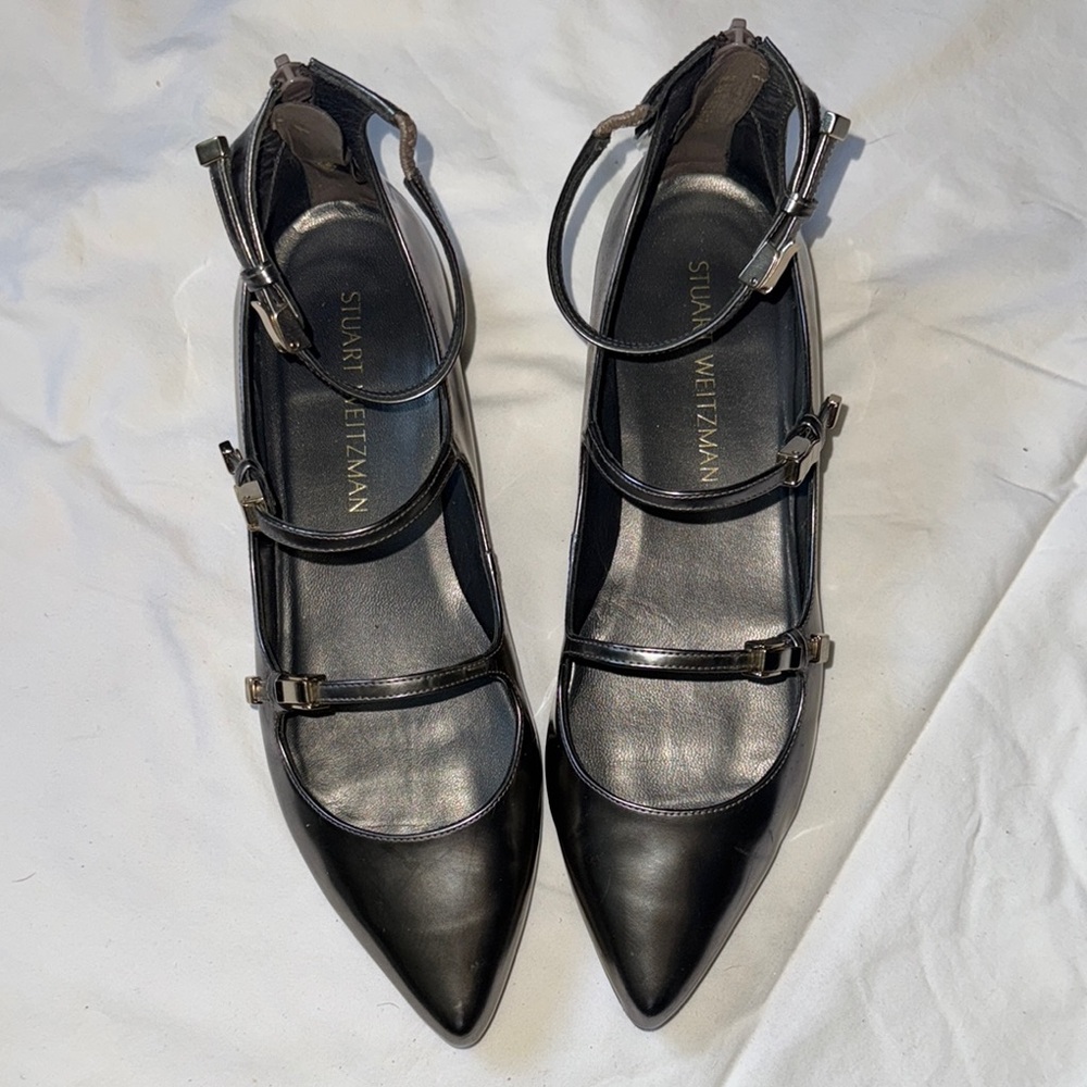 Stuart Weitzman Black Heels with Pointed Toe and Ankle Straps